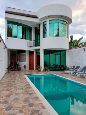 Alojamiento Familiar Villa Palmeras